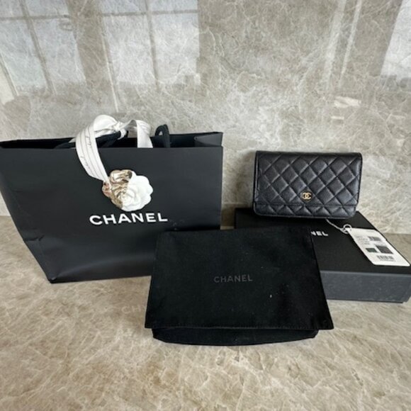 Chanel Lambskin Caviar Black Wallet On Chain Gold Hardware - Picture 1 of 15